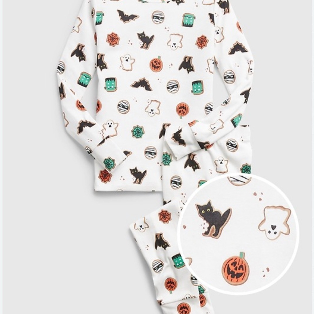 GAP Kids Pajama Set - White with Black and Green Halloween Print